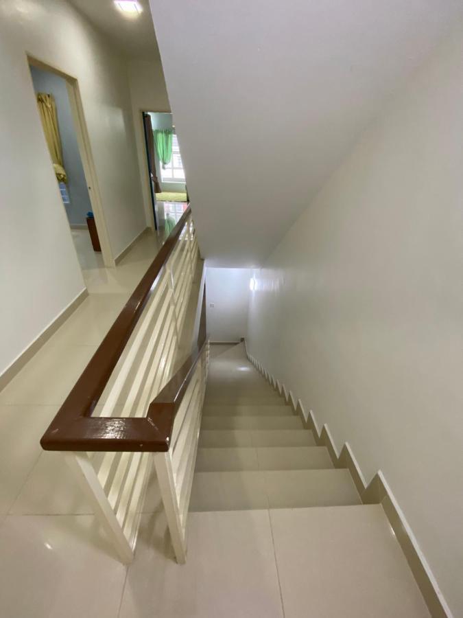 Entire Residential Home•Jia Residences Bkt Serdang沙登温暖的家 Seri Kembangan Dış mekan fotoğraf
