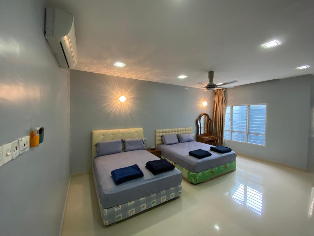 Entire Residential Home•Jia Residences Bkt Serdang沙登温暖的家 Seri Kembangan Dış mekan fotoğraf