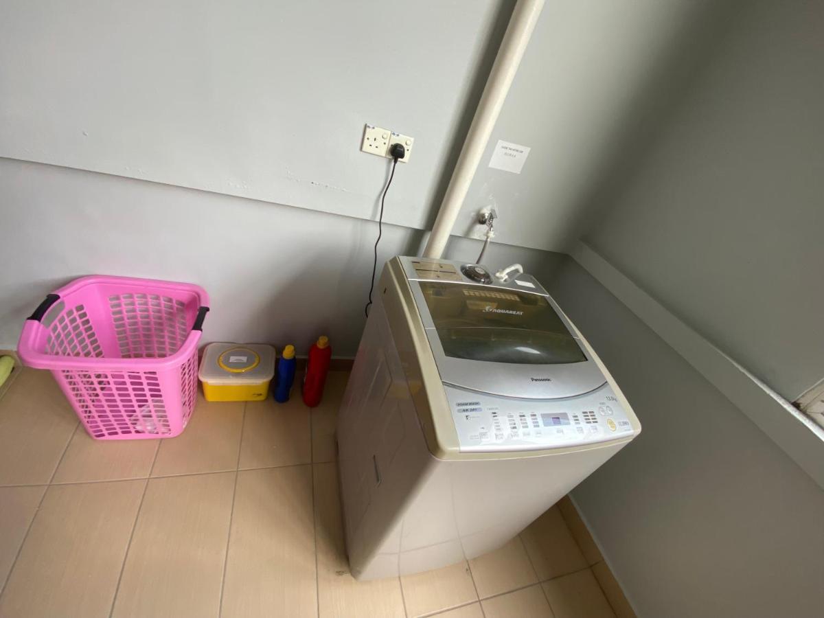 Entire Residential Home•Jia Residences Bkt Serdang沙登温暖的家 Seri Kembangan Dış mekan fotoğraf